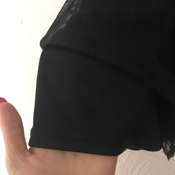 Black pleated skirt with sheer overlay M - Picture 2 of 5
